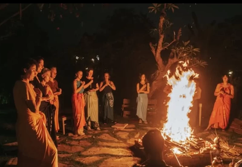 Spirituelles Yoga Retreat: Finde deinen inneren Frieden auf Bali