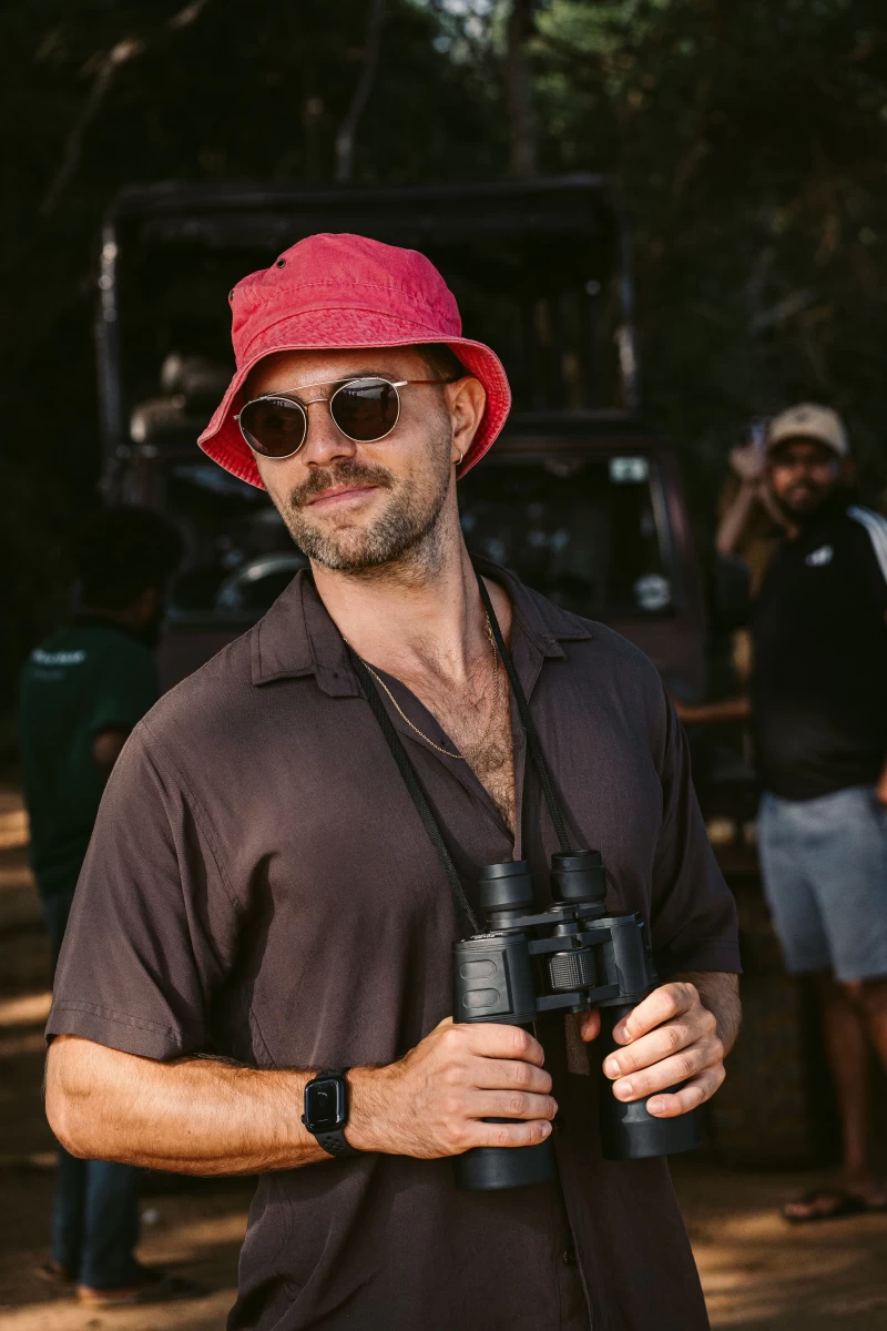 Mindful Yoga & Active Retreat mit Surfen und Elefanten-Safari