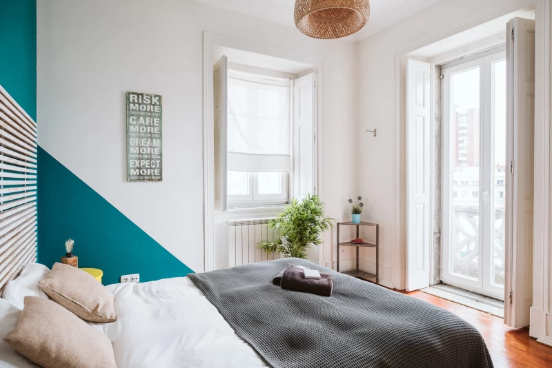 Social Lifestyle Yoga Retreat am Meer nahe Lissabon