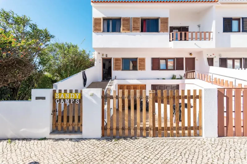 Surf- und Sonnenurlaub in Portugals Surfhauptstadt Peniche