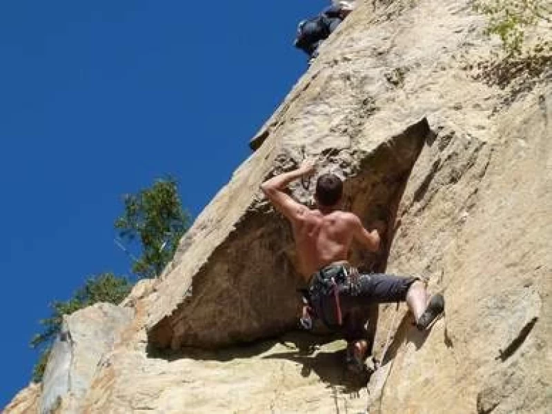 Surf- und Kletter-Urlaub im Naturpark Sintra-Cascais