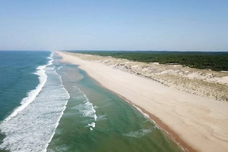 Weekend Vibes: Surf, Yoga und Community am Atlantik