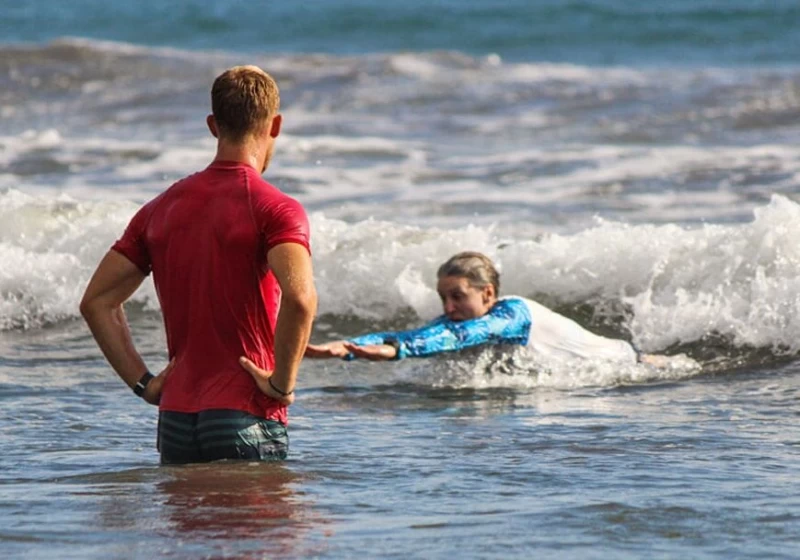 Family surf camp in Costa Rica: fun for young and old!