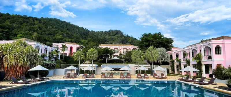 Detox retreat with yoga, fitness & wellness: feel free and light