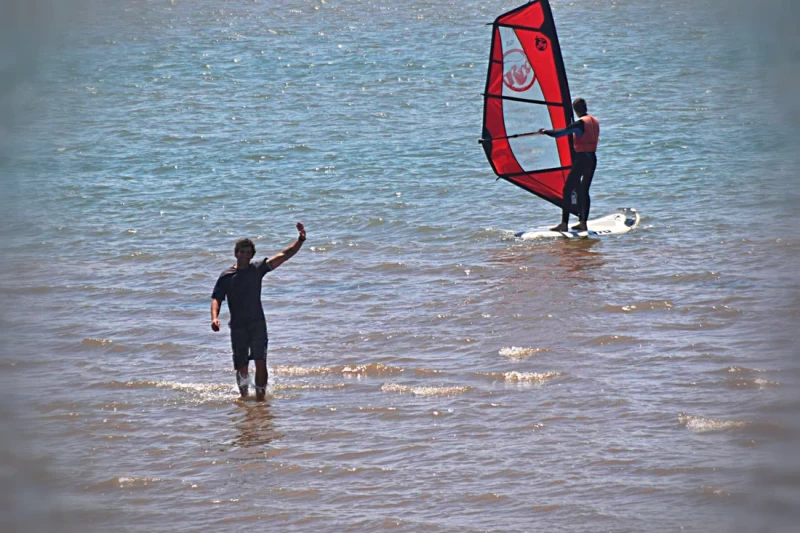 Im Rhythmus des Ozeans - Windsurf & Yoga Urlaub auf Fuerteventura
