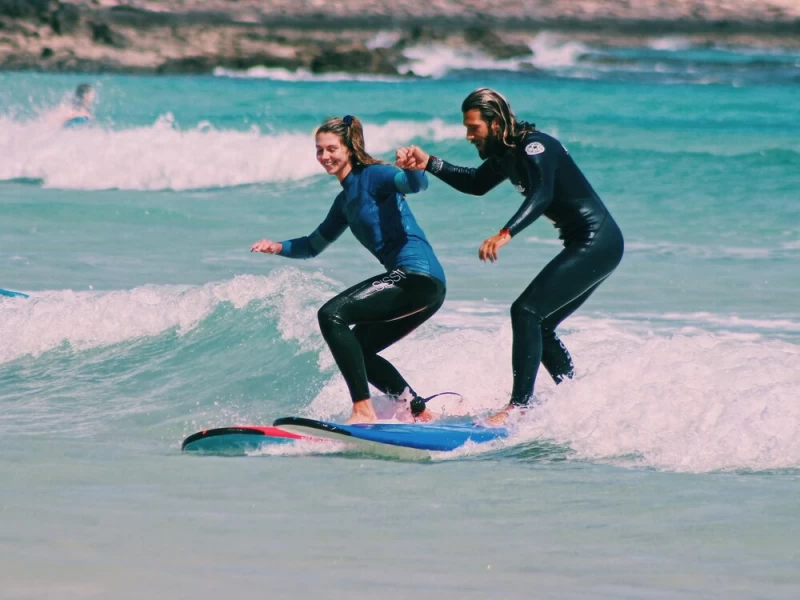 Triff neue Freunde und hab Spaß in unserem Surfcamp auf Fuerteventura