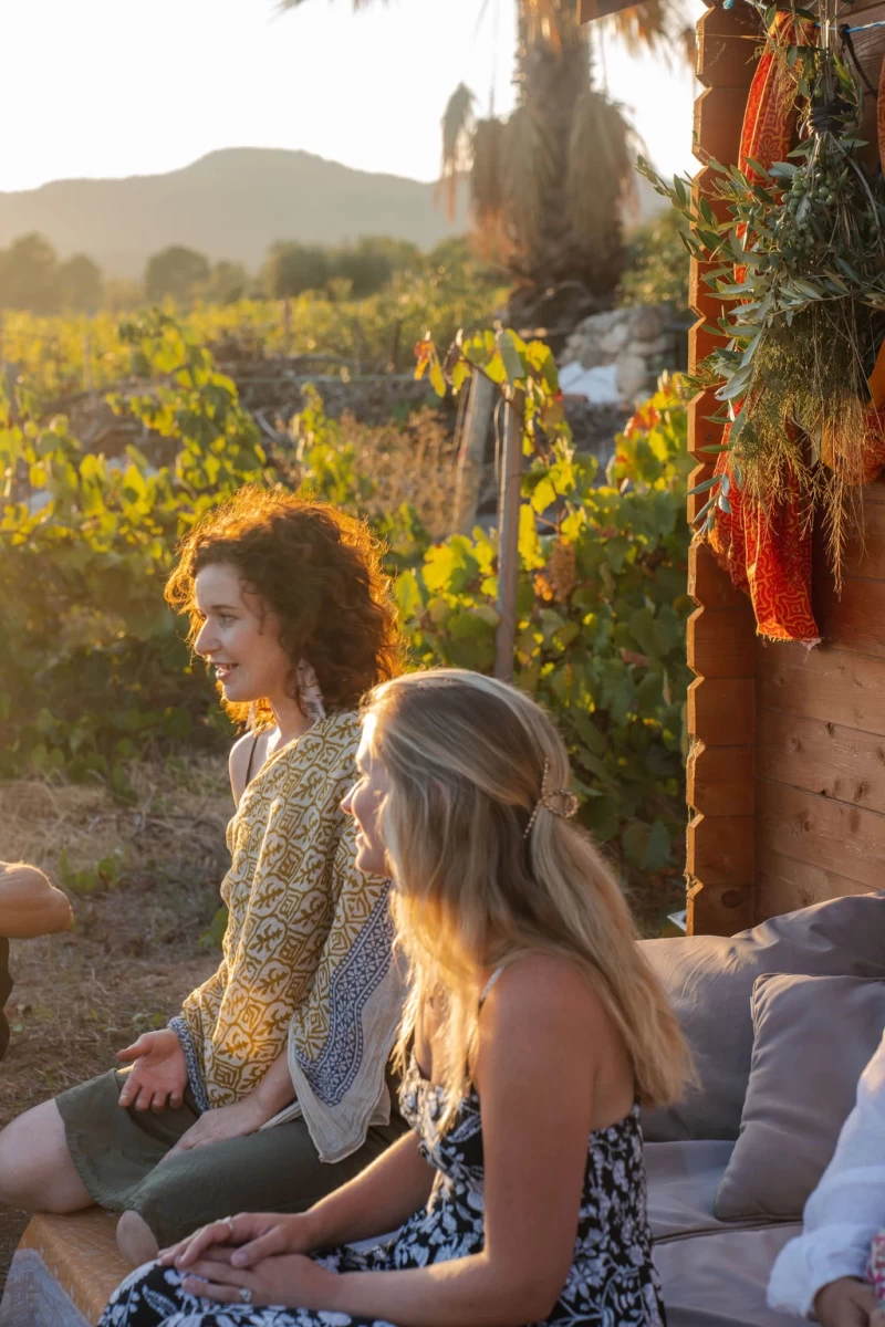 Yoga- und Heilungsretreat inmitten malerischer Weinberge