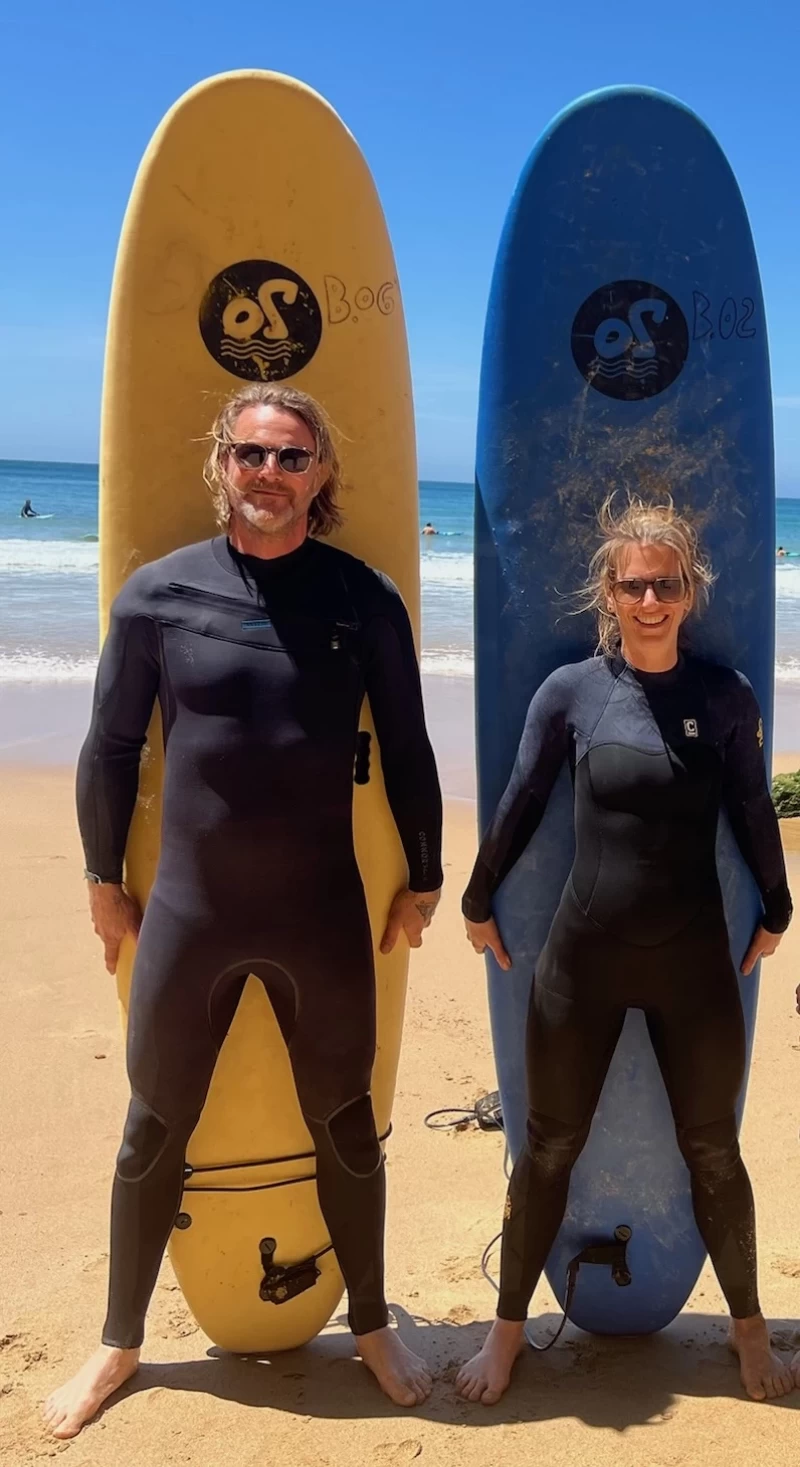 Plant Power Reset: Veganes Neujahrs-Retreat mit Surfen, Fitness & Yoga