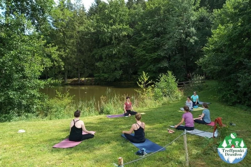 Yoga, Natur & Gemeinschaft: Deine Auszeit auf der schwäbischen Alb