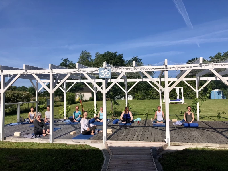 Aloha und Om: Yoga und Windsurfen auf Rügen