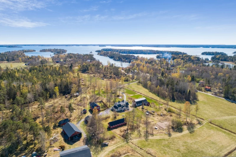 Yoga und Natur auf Väddö: Deine Auszeit im schwedischen Sommerlicht