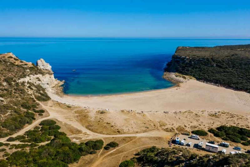 Surfurlaub an den beeindruckenden Stränden der Südwestalgarve