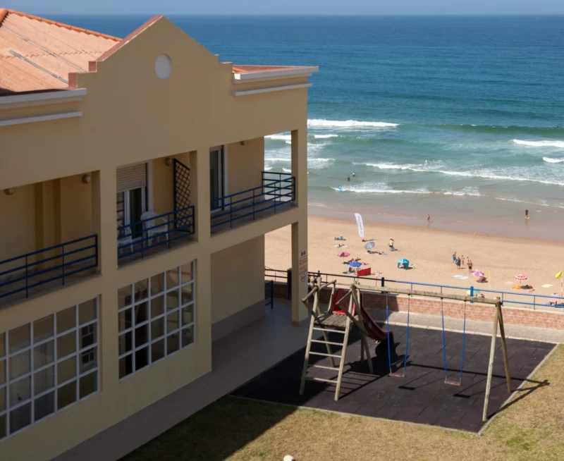 Surf & Chill in Portugal für Familien und Freunde