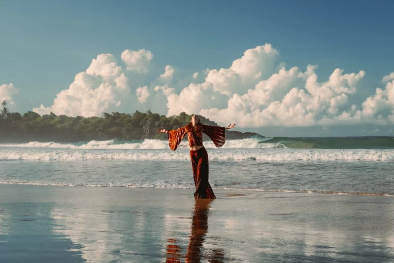 "Embody your Truth"-Retreat auf Bali - Felsenfest mit dir verbunden