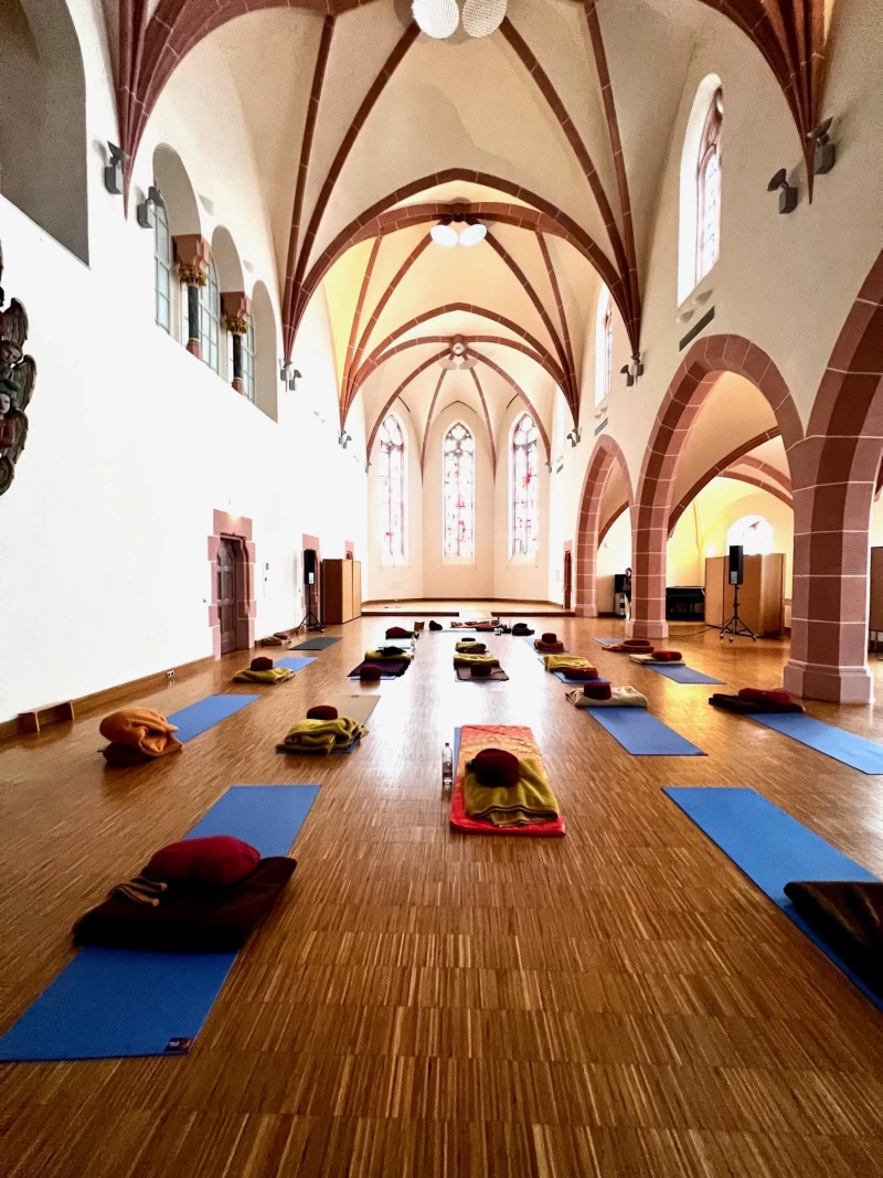 Yoga-Intensiv-Wochenende im Kloster mit veganer Ernährung
