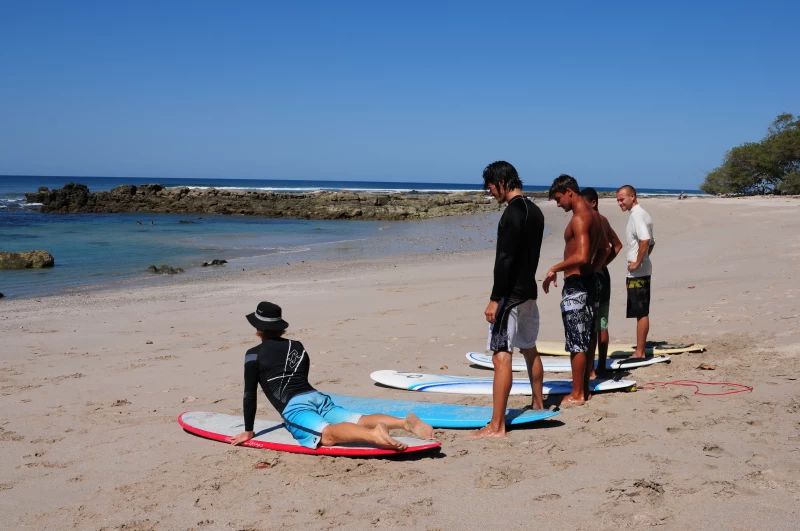 Lerne Surfen im tropischen Paradies Costa Rica