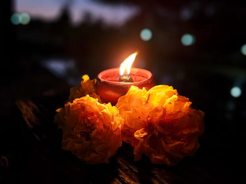 Reise zur inneren Harmonie: Yoga, Reiki und Klänge der Ahnen