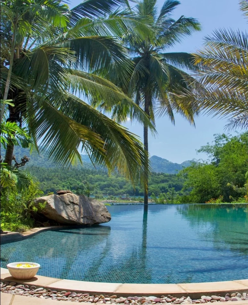 Exklusives Yoga- & Wellness-Resort im grünen Herzen Sri Lankas