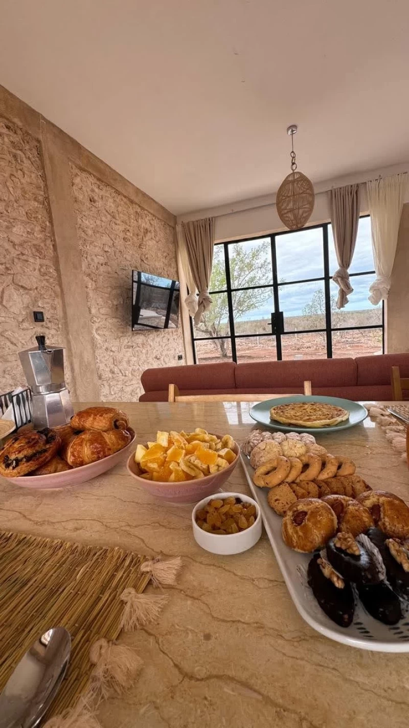 Surf- und Yogacamp in Essaouira: Eine Reise in die Seele Marokkos!