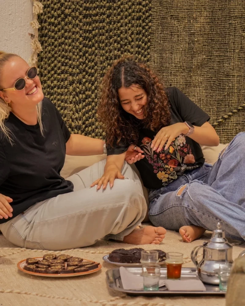 Auszeit am Paradise Plage: Yoga, Meditation & kulinarischer Genuss