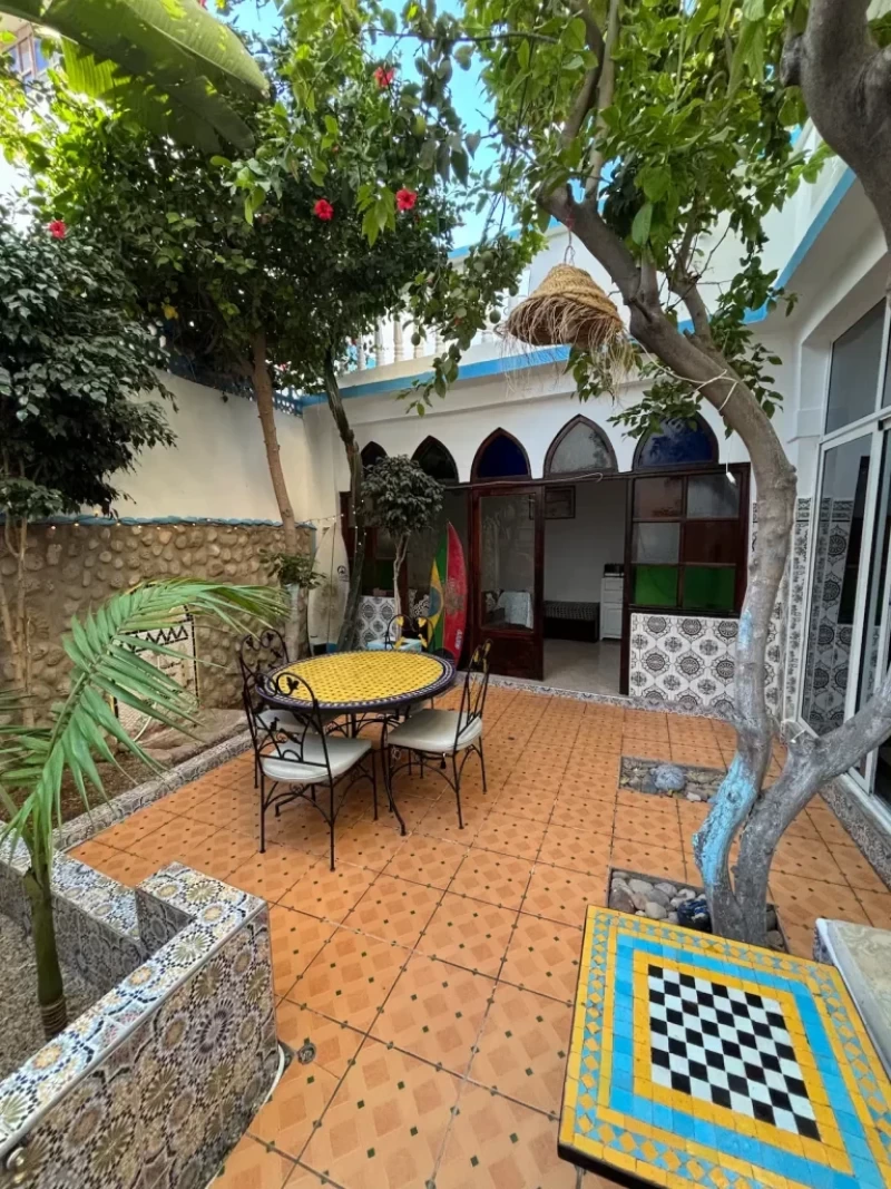 Erlebe die authentische Surfkultur in Tamraght