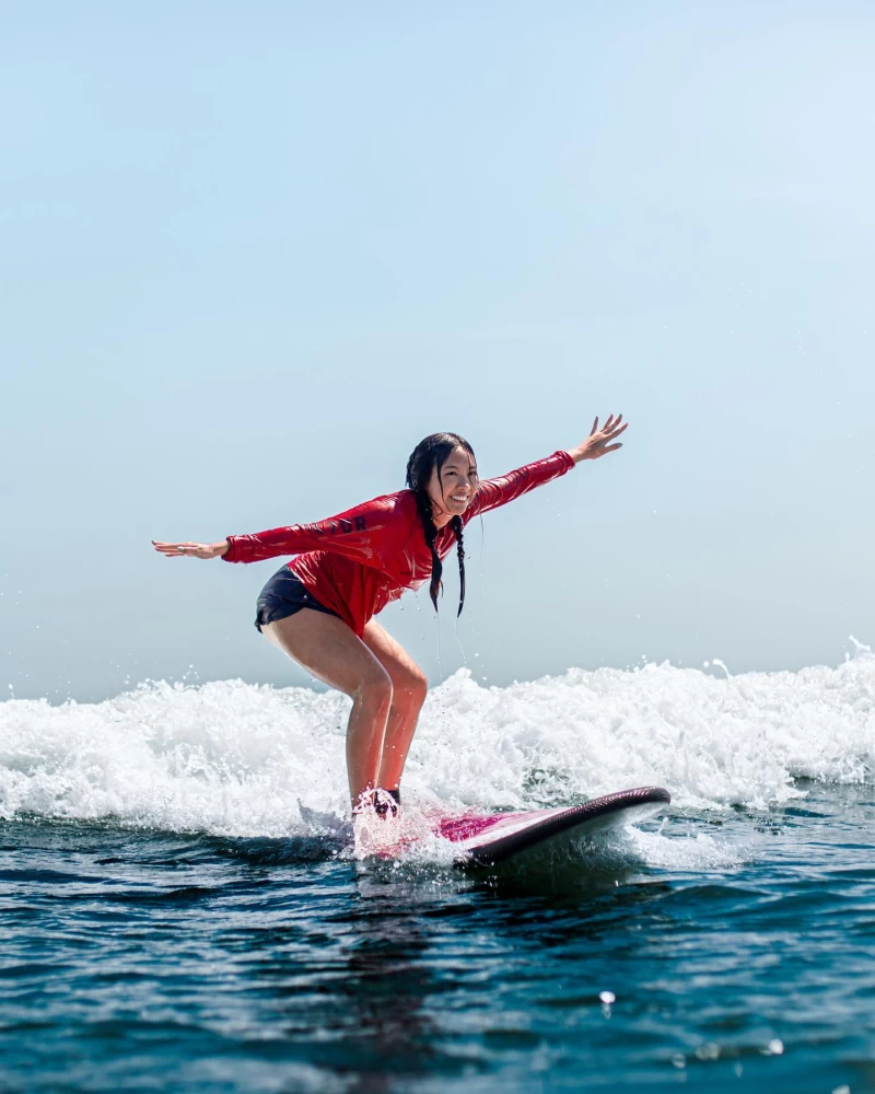 Feel the Stoke: Surfen lernen im offiziellen ISA-Camp auf Bali
