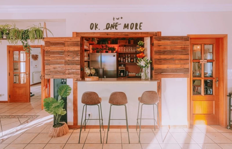 Boutique Surfhouse in der Sonne Portugals: Erlebe entspannte Vibes!