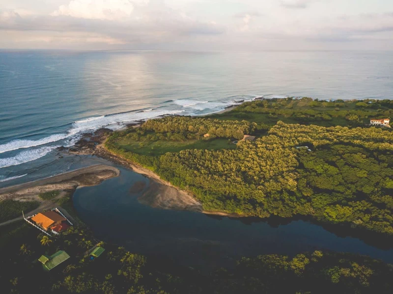 Tranquil Escape: Surfen, Yoga und Entspannung in Nicaragua