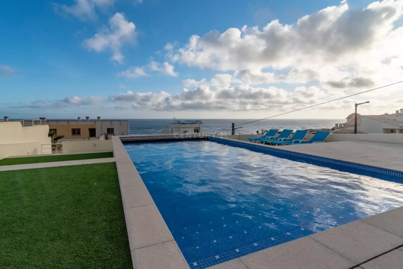 Surfhaus mit Pool und Meerblick für Gruppen zwischen 18 - 24 Personen