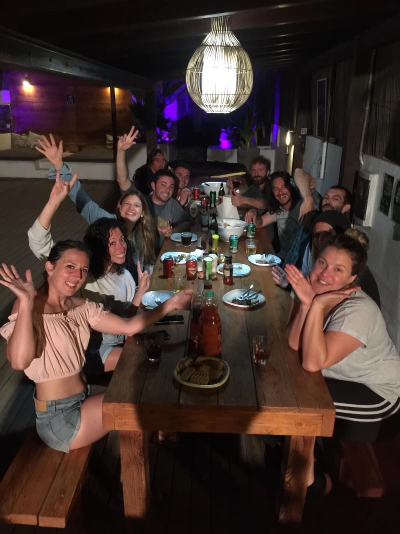 Surfen, Sonne, Spaß: Wingfoiling auf Fuerteventura