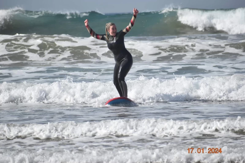 5 Stunden Surfen täglich - dein intensives Surfcamp in Marokko