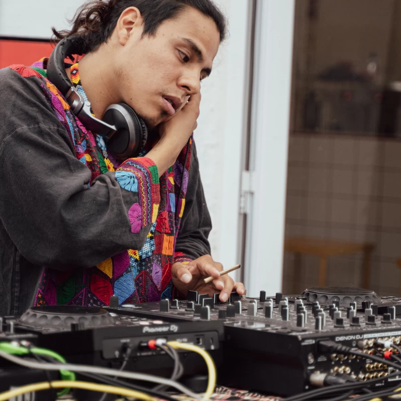 Surfen, Yoga & Natur unter Gleichgesinnten am Meer vor Lissabon