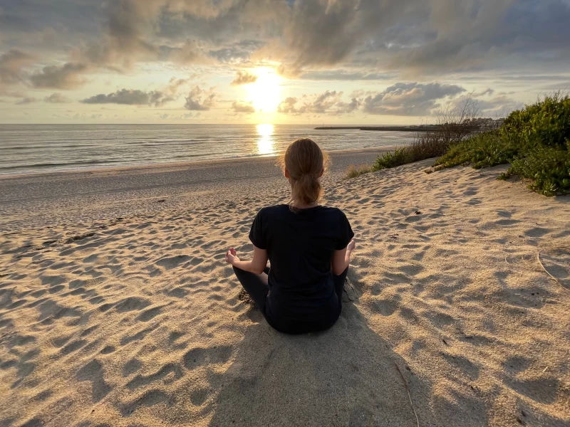 Yoga Retreat am Ozean: Dankbarkeit als Schlüssel zum Glück
