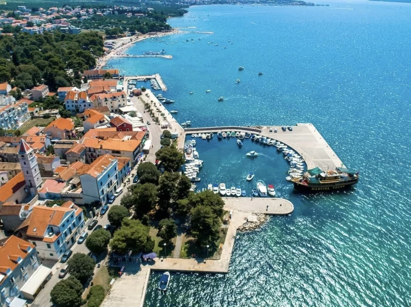 Entdecke dein bestes Ich: Ganzheitliches Health-Retreat am Meer