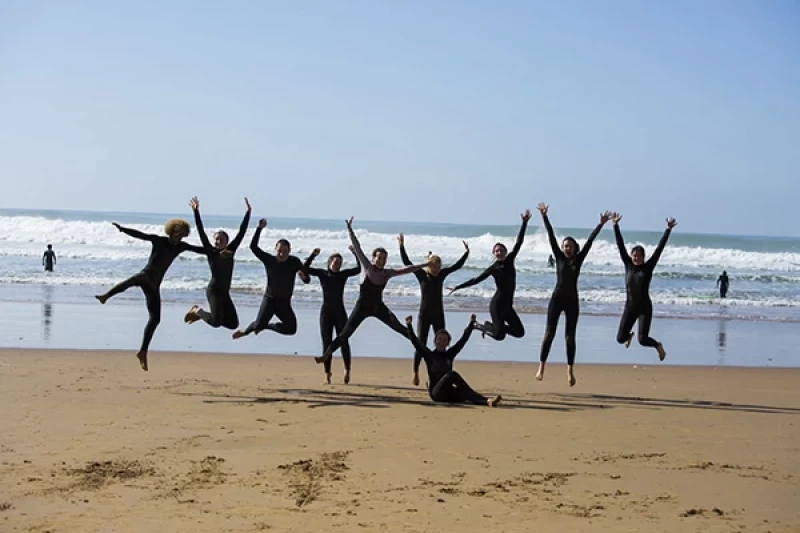 Wellenreiten in Marokko: Sonne, Surfen und herzliche Gastfreundschaft