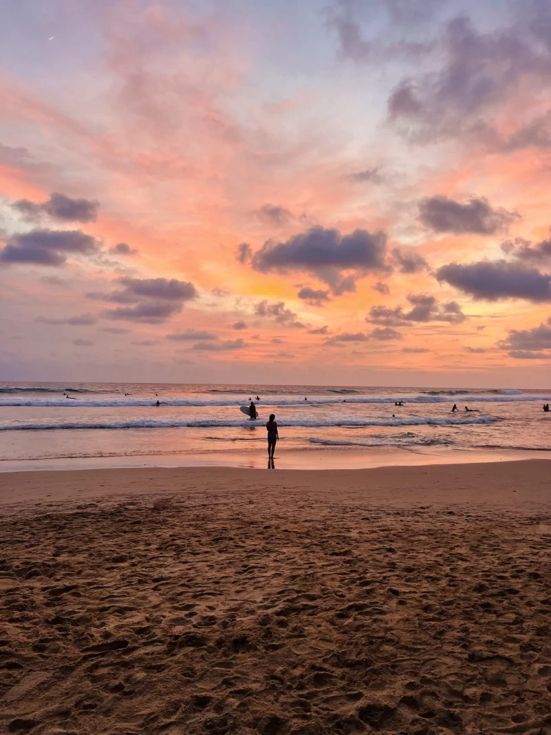 Surf & Relax in Thiranagama: Dein Paradies auf Sri Lanka