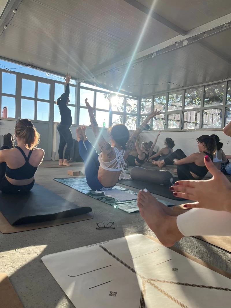 Ganzheitliches Mini-Retreat mit Dr. Pallavi Kavhane am Mittelmeer