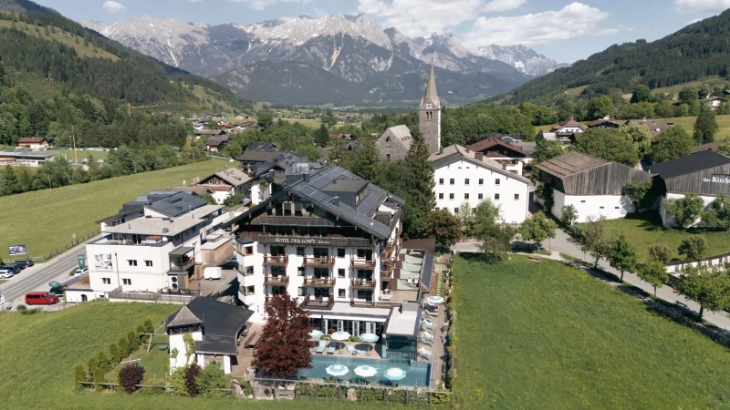 Kreativität trifft Achtsamkeit: Töpfer-, Yoga- und Wellness-Retreat
