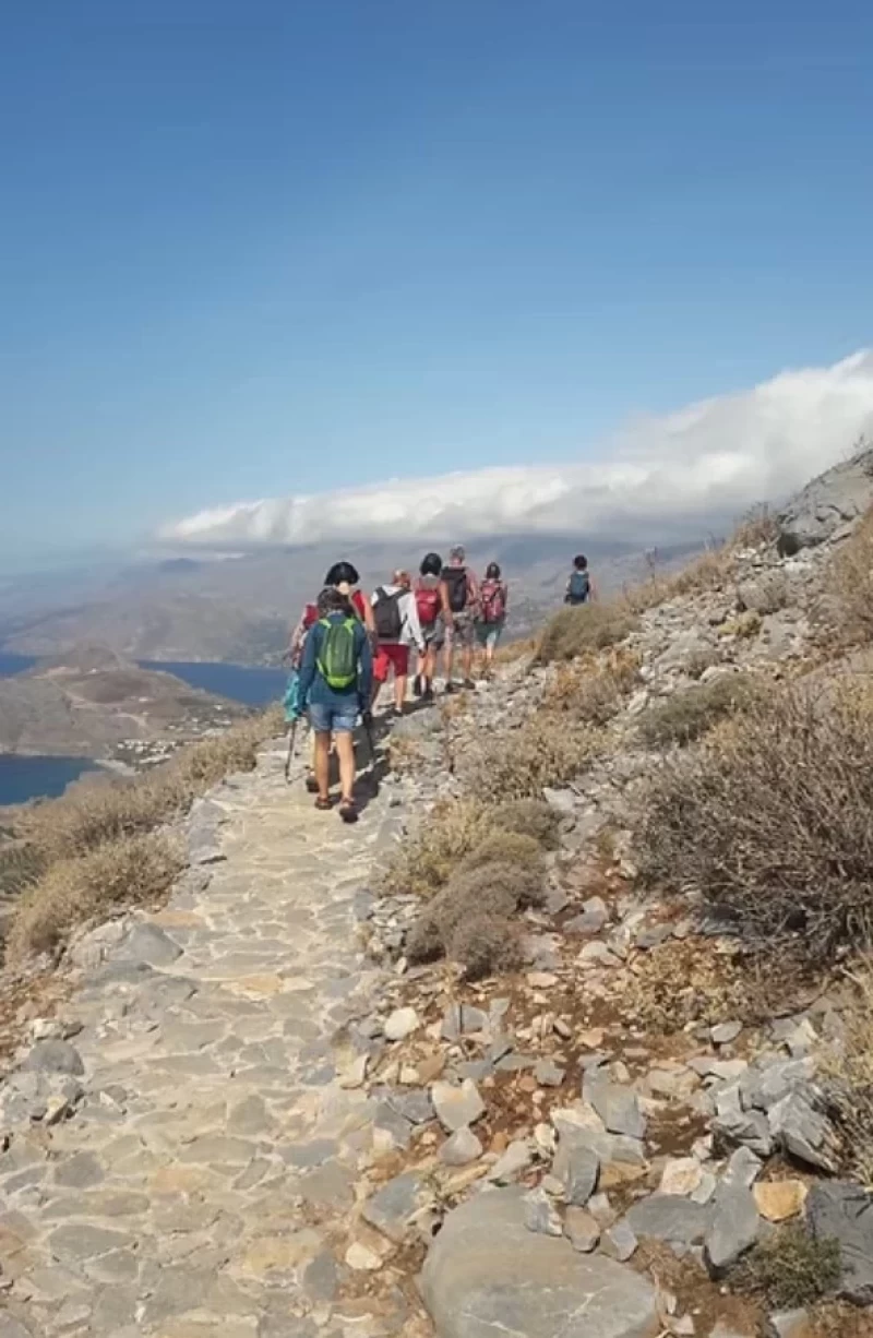 Yoga & Wandern zwischen Bergen und Meer - Erlebe den Zauber Südkretas