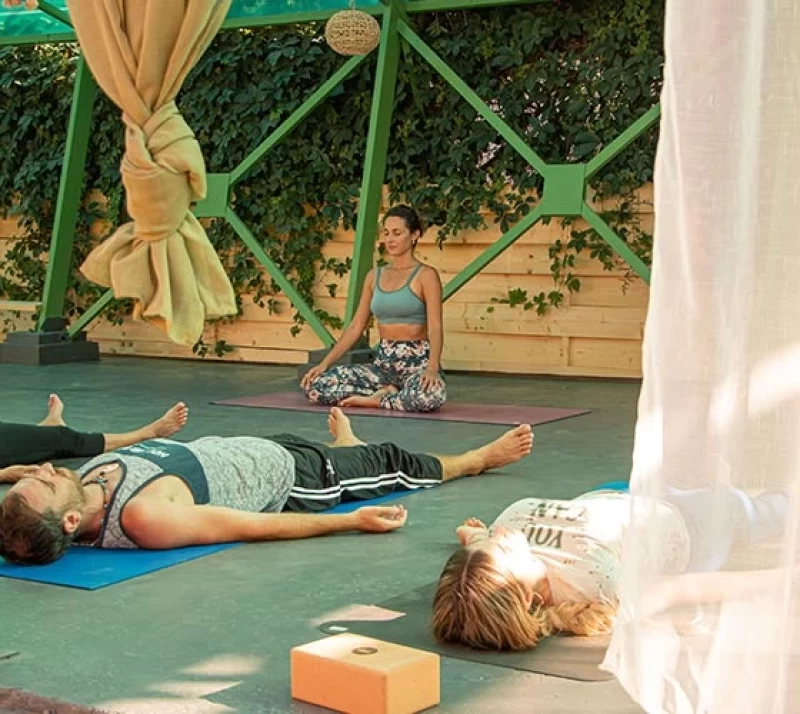 Immersion Yoga Retreat: Finde auf Korfu zu dir selbst