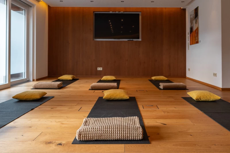 Besinnliche Auszeit zum Jahresende - Meditation, Yoga & Rituale