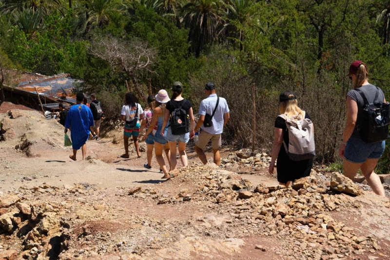 Surf & Yoga-Erlebnis in Tamraght – Wellen, Entspannung & Sonne