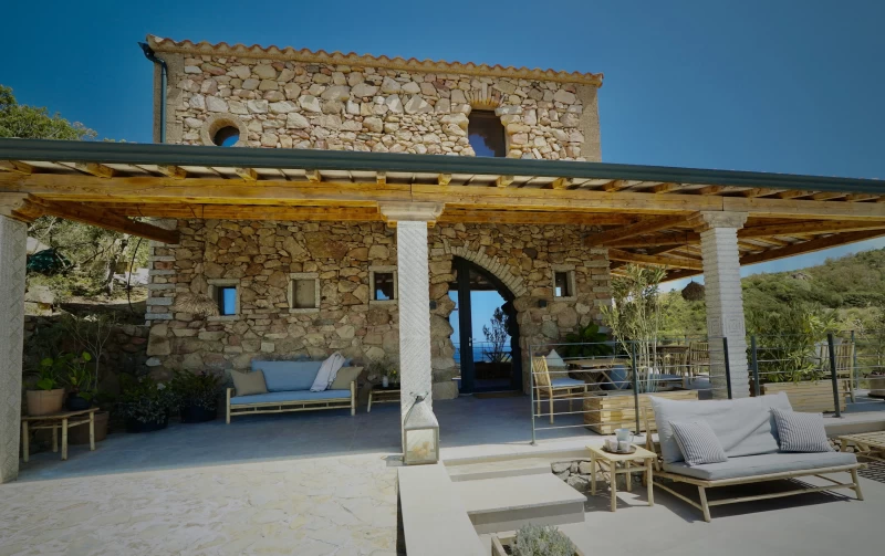 Flexibles Sommer-Retreat auf der magischen Insel Sardinien