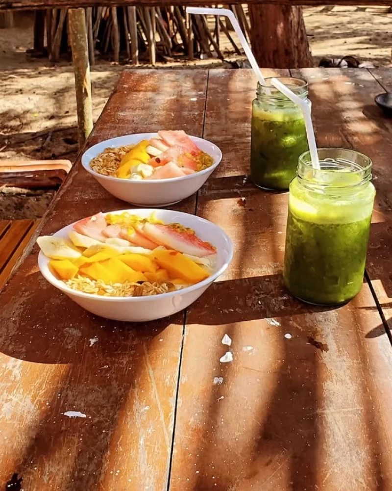 Zwischen Strand und Hostel-Vibes: Surfen & Yoga in Sri Lanka