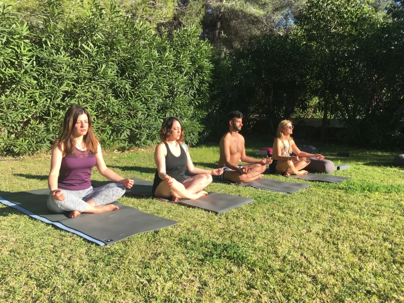 Yoga & Wellness auf Ibiza – Finde zurück zu dir selbst