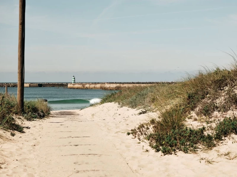 Gemütliches Surfhaus direkt am Surfspot in Peniche