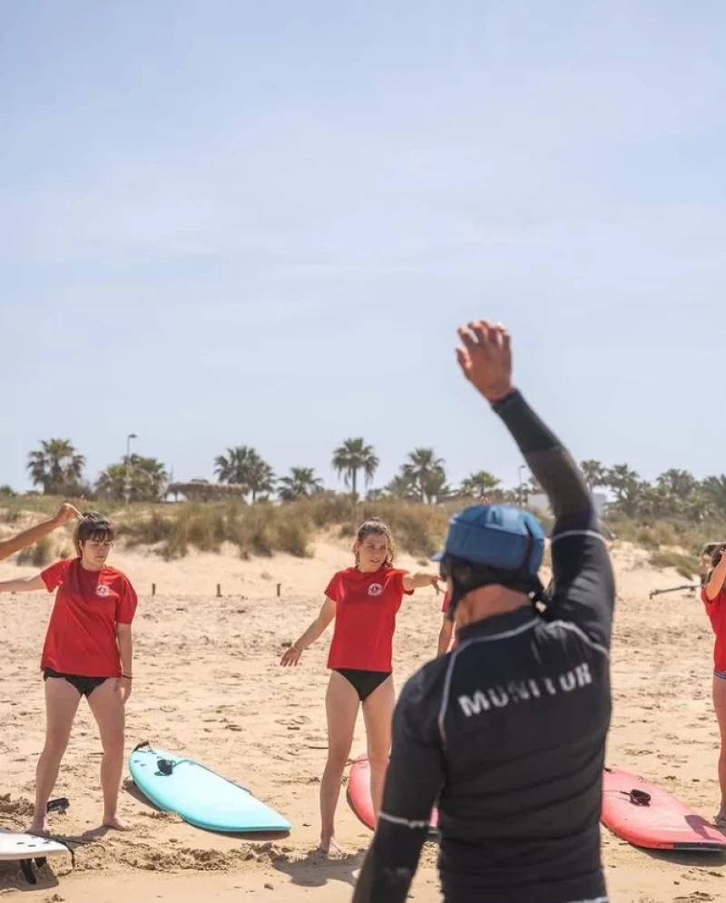 Jede Welle eine neue Gelegenheit: Dein Surfcamp im sonnigen Andalusien