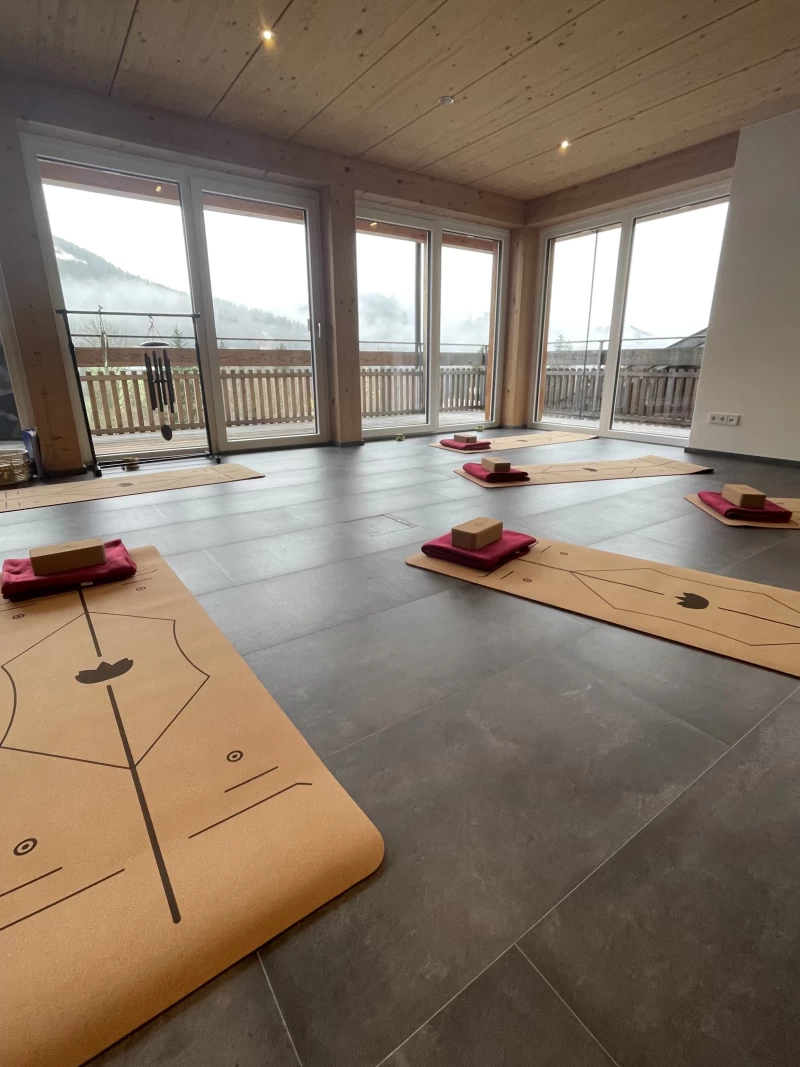 Detox & De-Stress in den Bergen: Dein Yoga Wochenende im Allgäu