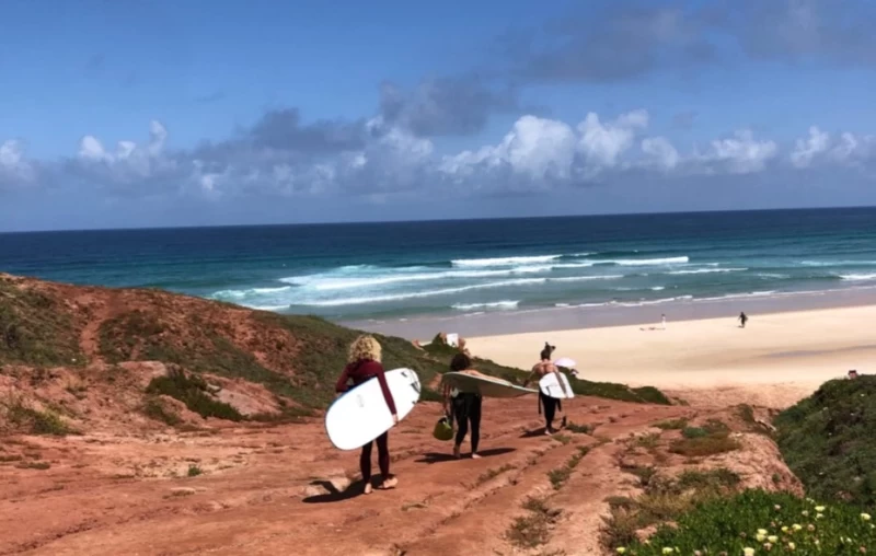 Surfen, Sonne & Soulfood im Surfhaus am Atlantik
