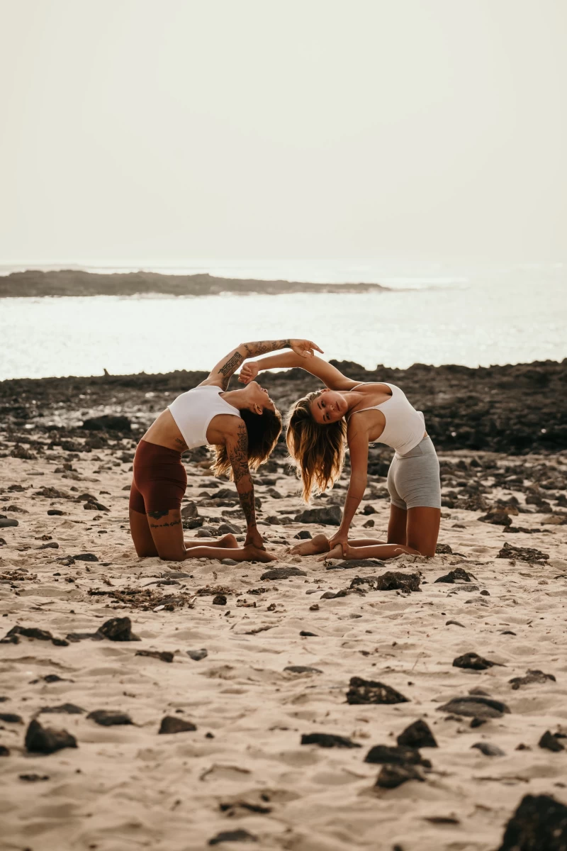 In Balance mit Sonne und Meer: Dein Yoga Retreat auf Fuerteventura